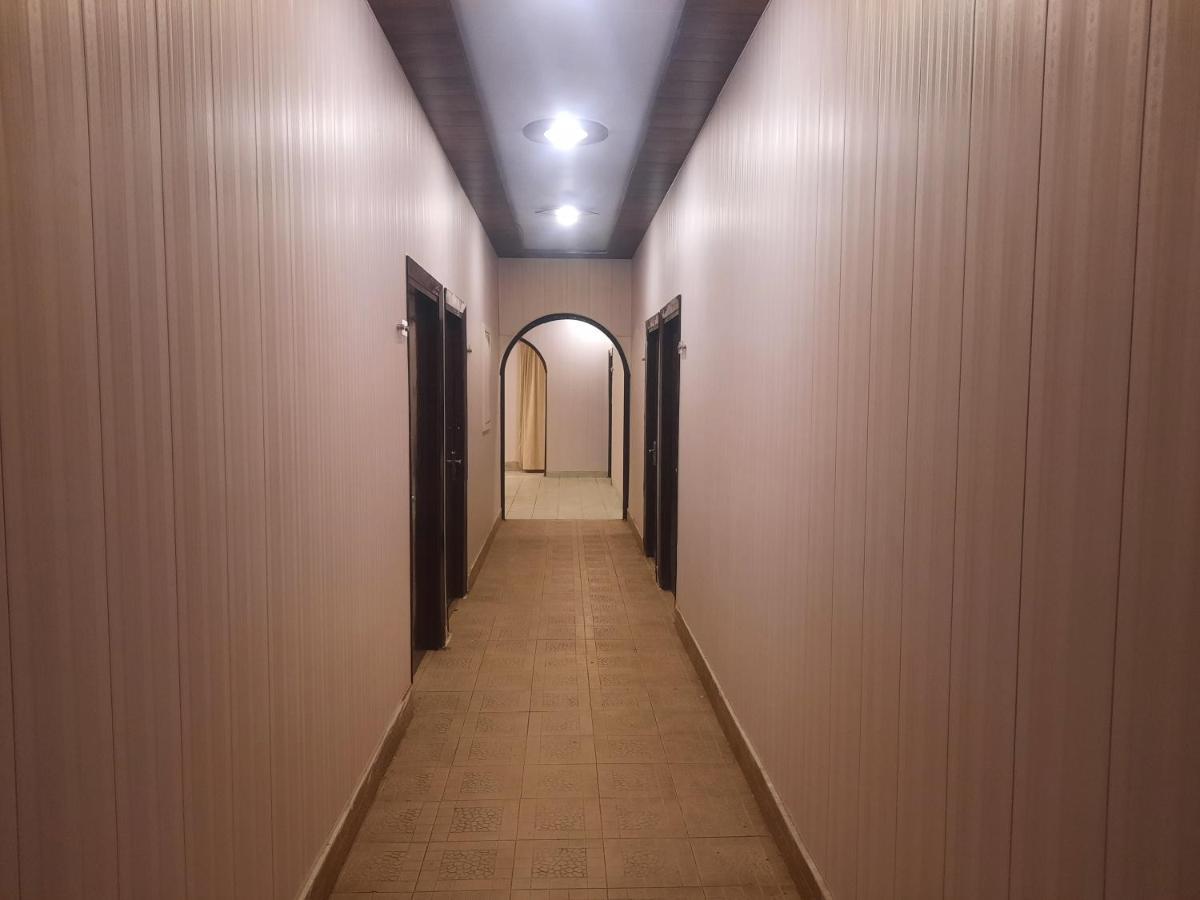 Royal Fort Executive Hotel Gulberg Lahore Eksteriør bilde