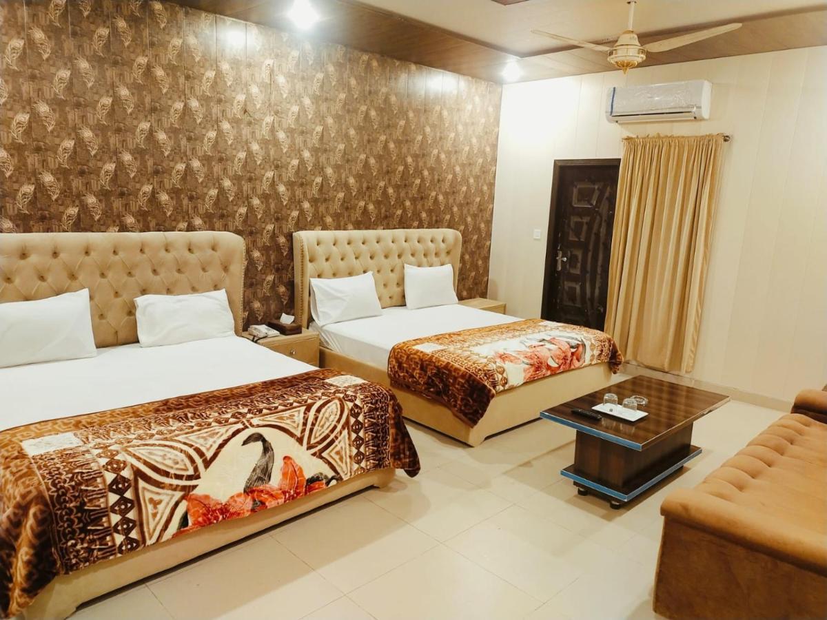 Royal Fort Executive Hotel Gulberg Lahore Eksteriør bilde
